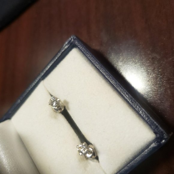 Diamond Stud Earrings - Picture 4 of 4